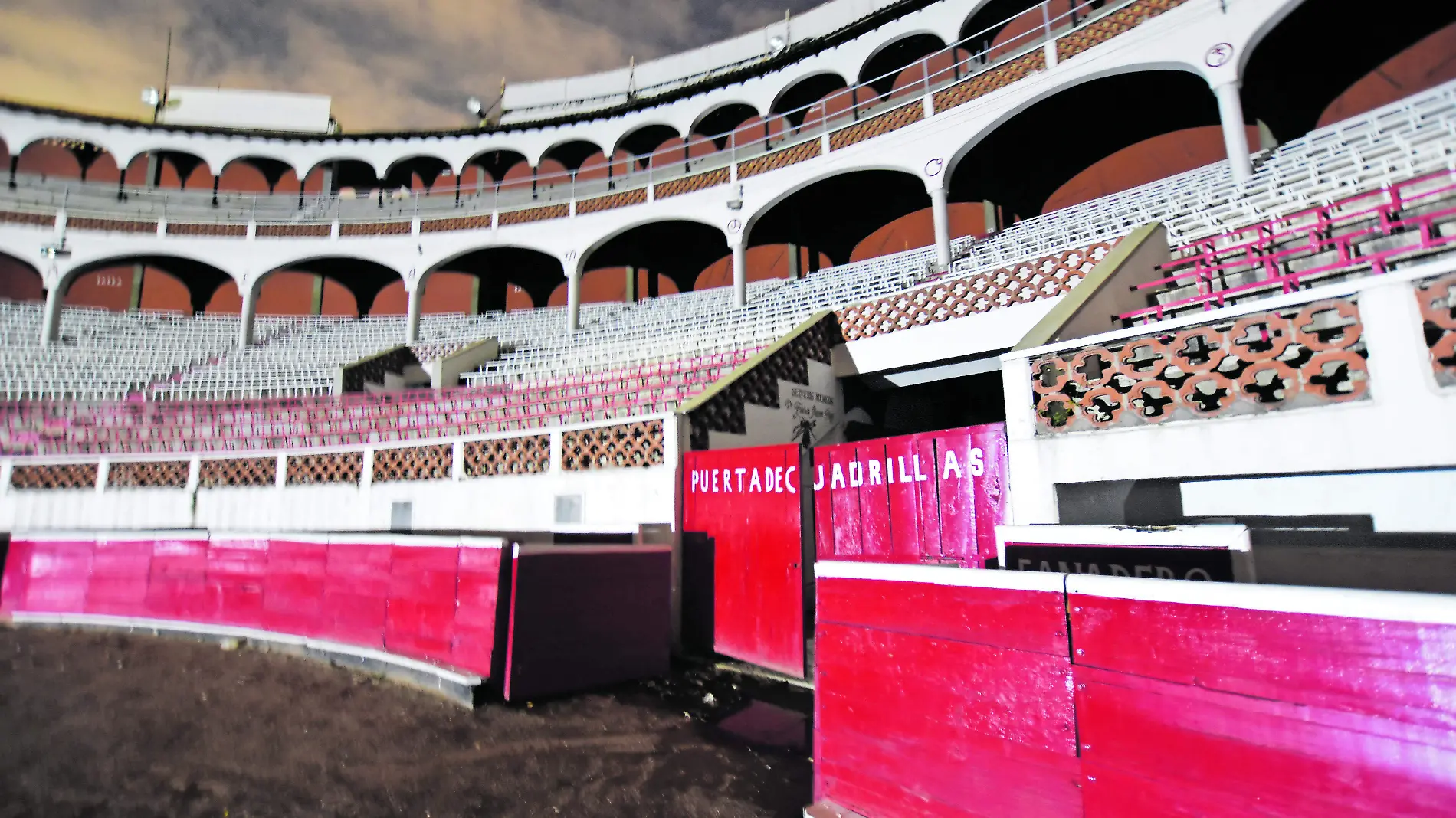 DEP_plaza de toros_CMYK